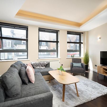 Spacious 2 Bedroom Apartment - Sleeps 6 Brighton Екстериор снимка